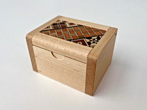 Karakuri box fake - fake,